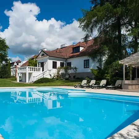 Jaworowy Dwor Zajazd *